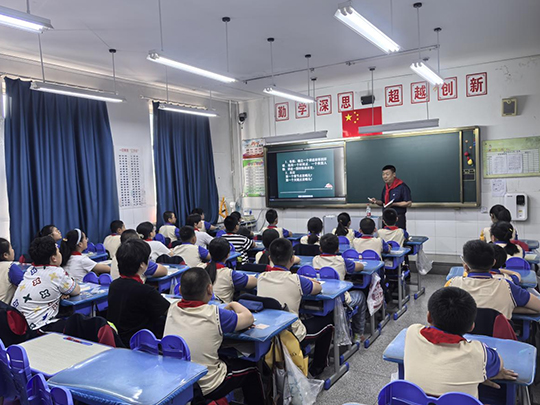 书香润童心 铁人精神扬“忆铁人”读书分享会 “燃” 动全场